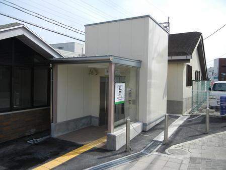 大阪線二上駅エレベーター設置等工事（建築関係）