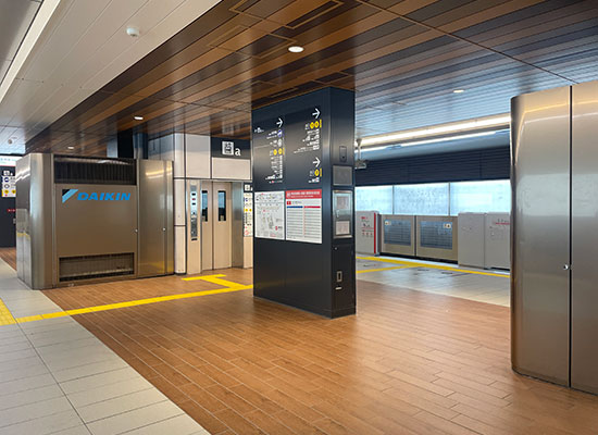 1・3号線各駅可動式ホーム柵設置に伴う建築その他工事